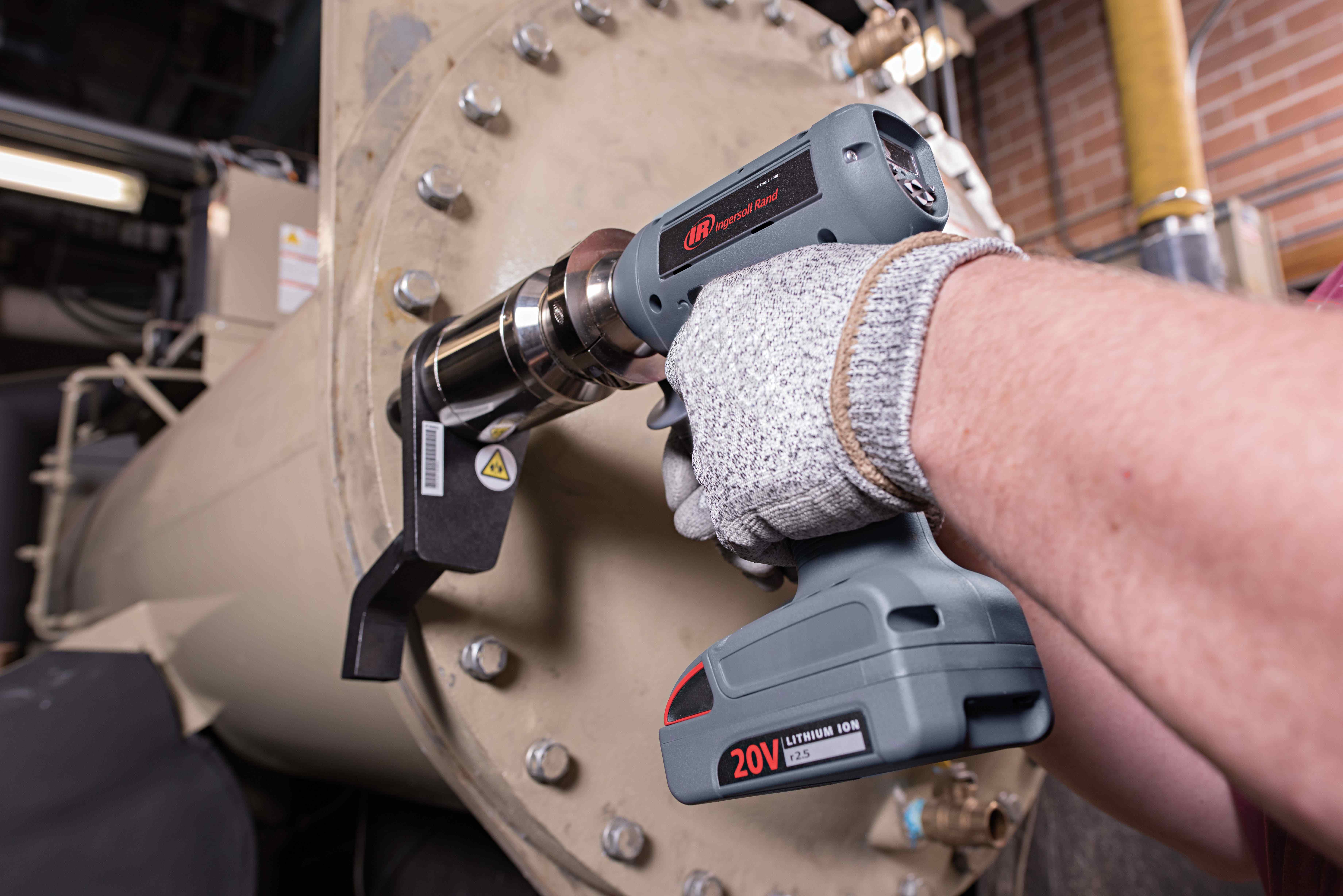 PTL-Zh-Industry-Photo-heavy-industrial-equipment-V1